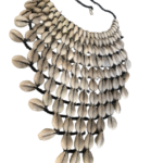 Afro Arts and Crafts - AFRICAN SEASHELL NECKLACE